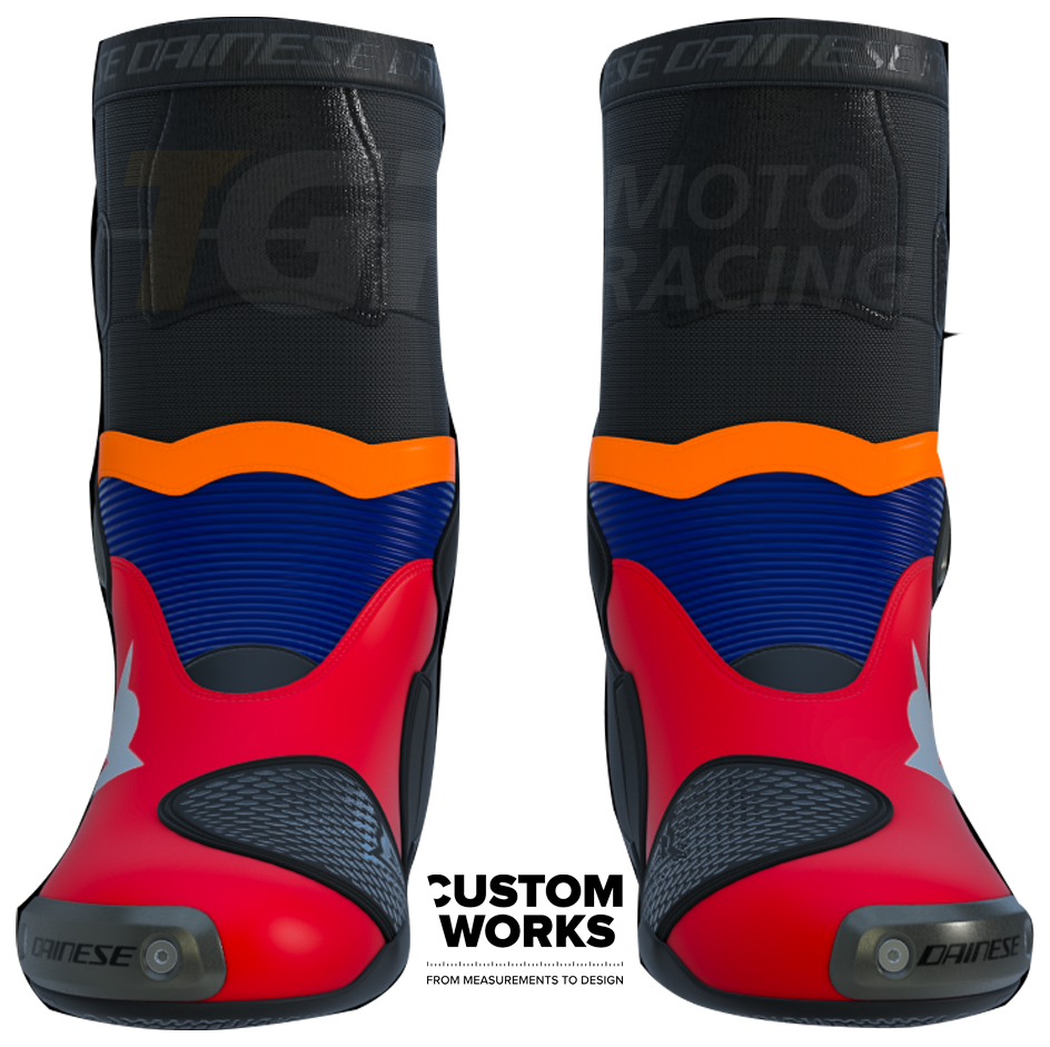 Dainese Axial 2 Racing i cestovne motociklističke čizme Luca Marini Replica 2026 | Muškarci | Lava crvena / Električno plava / Fluo narančasta / Bijela | Custom Works 