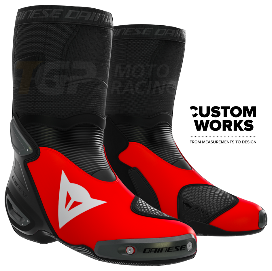 Dainese Axial 2 Racing i cestovne motociklističke čizme Marco Bezzecchi Replica 2026 | Muškarci | Fluo crvena / crna | Custom Works 
