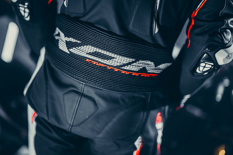 IXON Demonio kombinezon Kožno odijelo – Perforirano odijelo za utrke | Muškarci | Crveno/Crno/Bijelo 