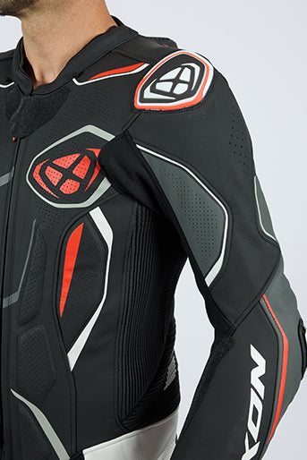 IXON Demonio kombinezon Kožno odijelo – Perforirano odijelo za utrke | Muškarci | Crveno/Crno/Bijelo 