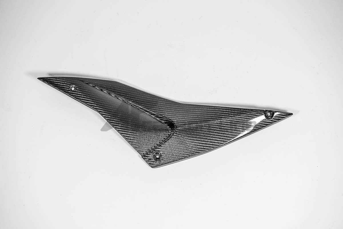 Bočni dio rezervoara dolje lijevo 200g AP Carbon Line Aprilia RSV4/RR/1100 Factory (21-25) 