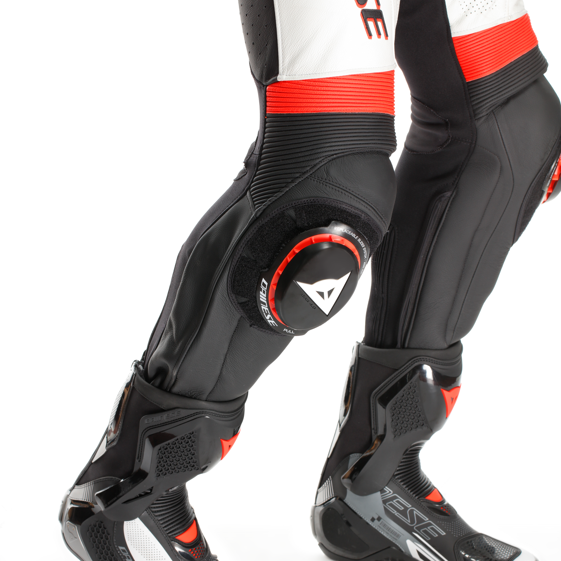 Dainese Laguna Seca 6 kombinezon Kožno odijelo – Perforirani trkaći odijelo | Muškarci | Bijela/Crvena 