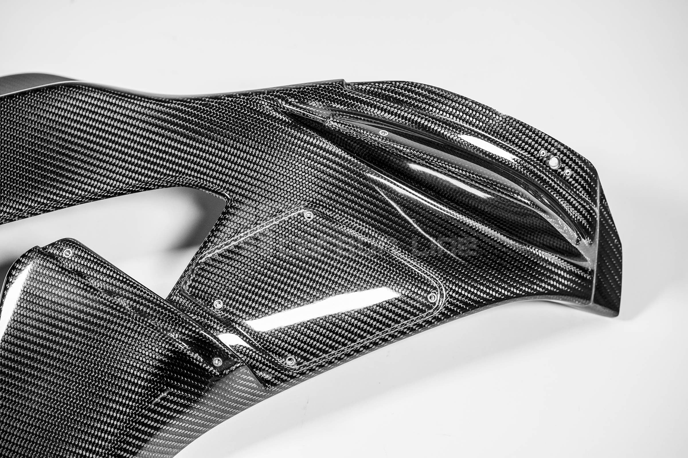 Desni bočni dio 200g AP Carbon Line Honda CBR 1000 RR-R SC82 (20-23) 