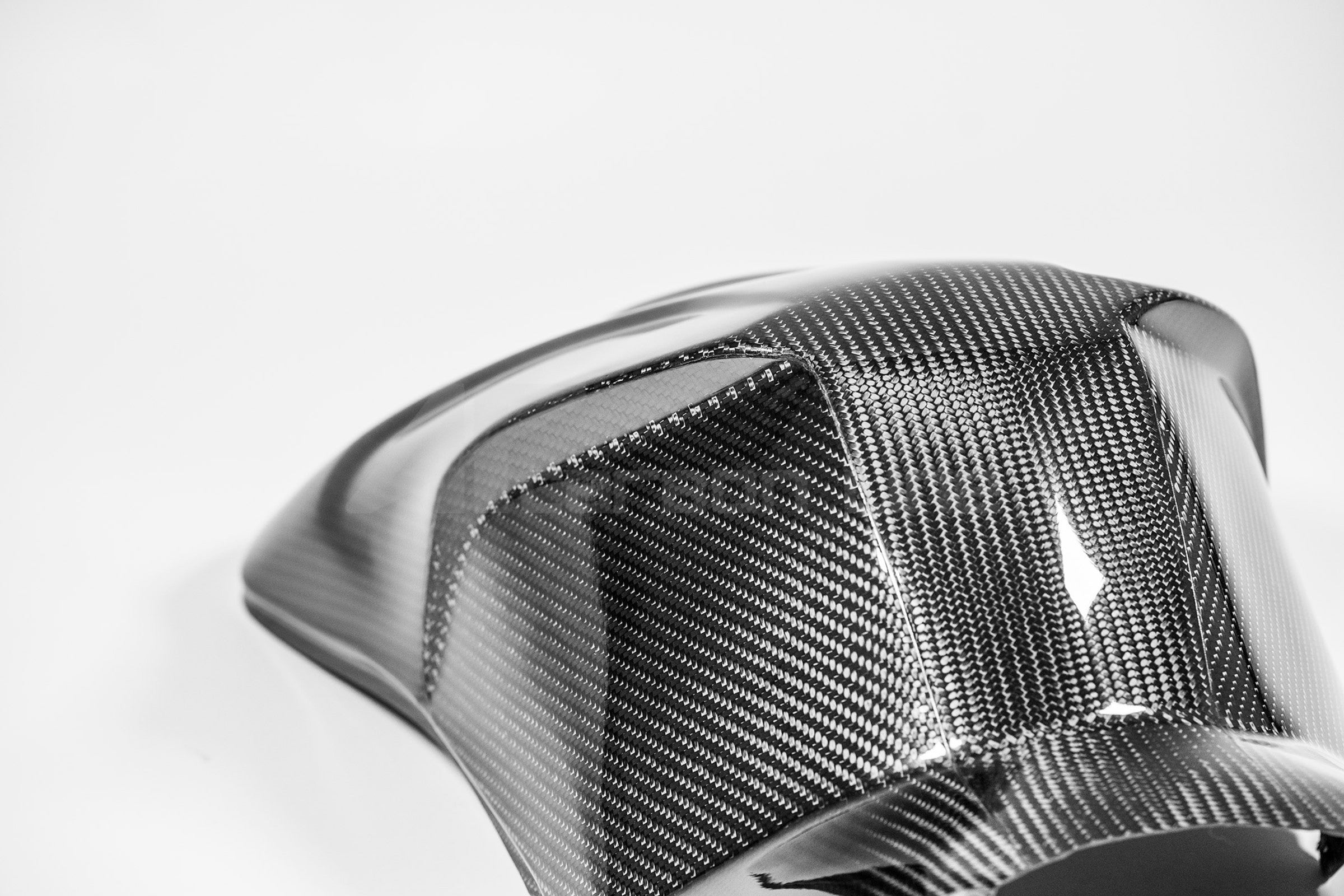 Pokrov rezervoara SBK 200g AP Carbon Line Ducati Panigale V4/S/R (22-24) 