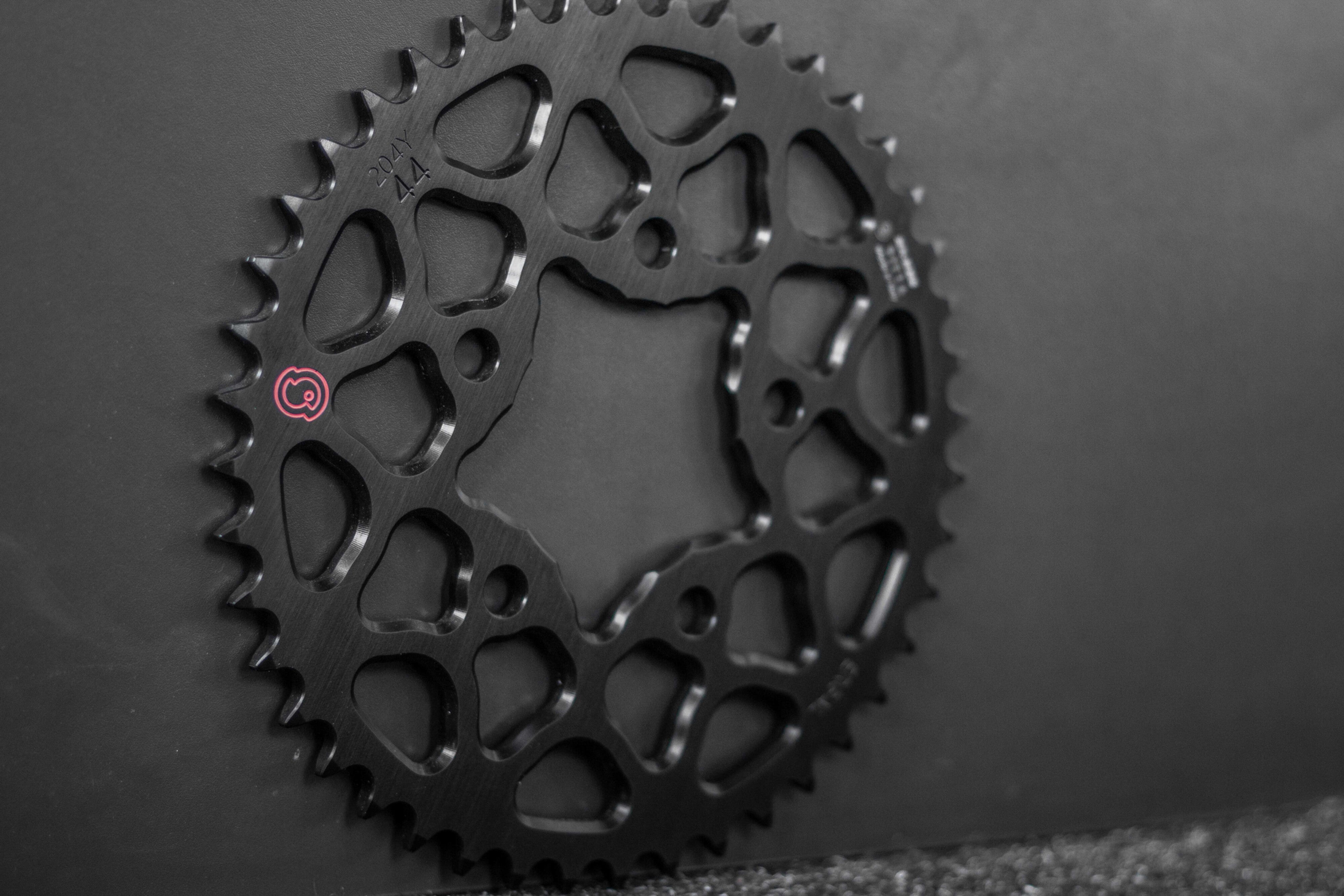 Sitta GP aluminijski lančanik BMW HP Schmiederad HP4 i HP4 Race (204Y-HR20GP) – 37-47 zuba, 520 razmak 