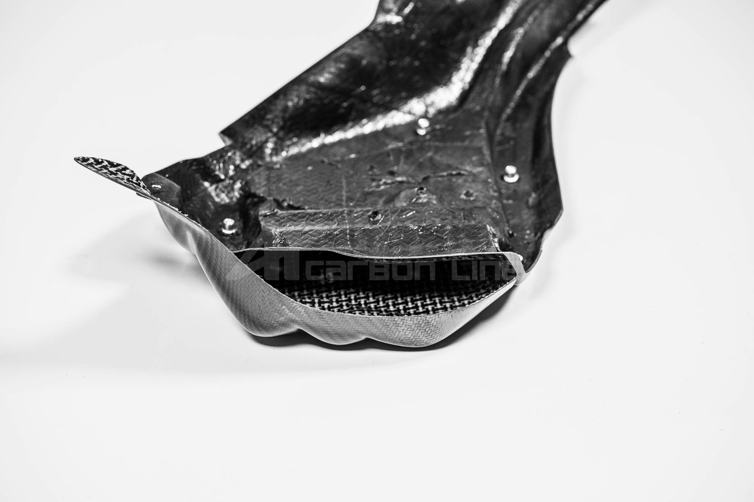 ECU poklopac s uključenim rashladnim kanalom 200g AP Carbon Line Yamaha YZF-R1/M RN65 (20-26) 