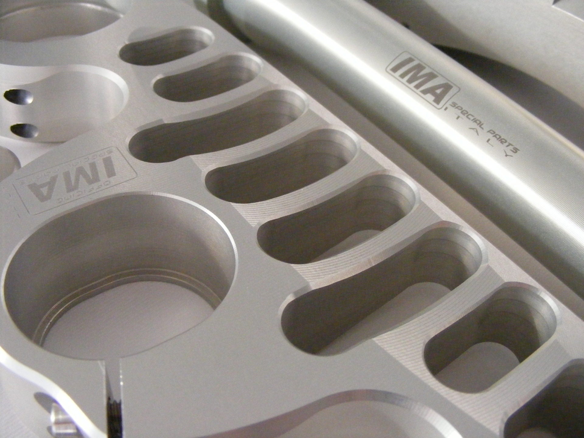 Ima Special Parts Racing vilica most Ducati Panigale V4 R (23-24) 