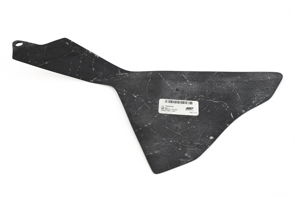 Desni bočni dio od karbona Fullsix za Yamaha YZF-R1/M RN32 & RN49 (15-19) 