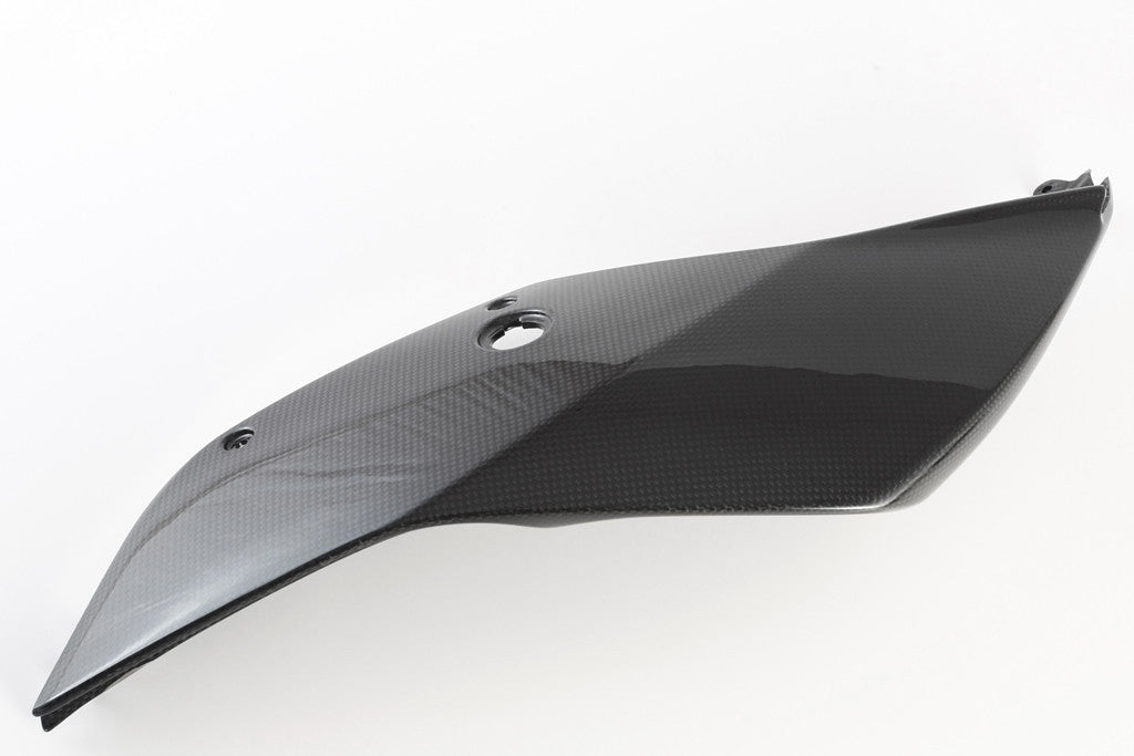 Bočna obloga stražnjeg dijela desna Carbon Fullsix Ducati Panigale 1199/R/S (12-17) 