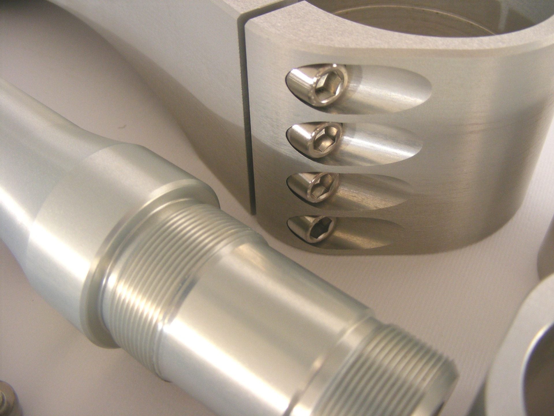 Ima Special Parts Racing vilica most Ducati Panigale 1199 (12-17) 